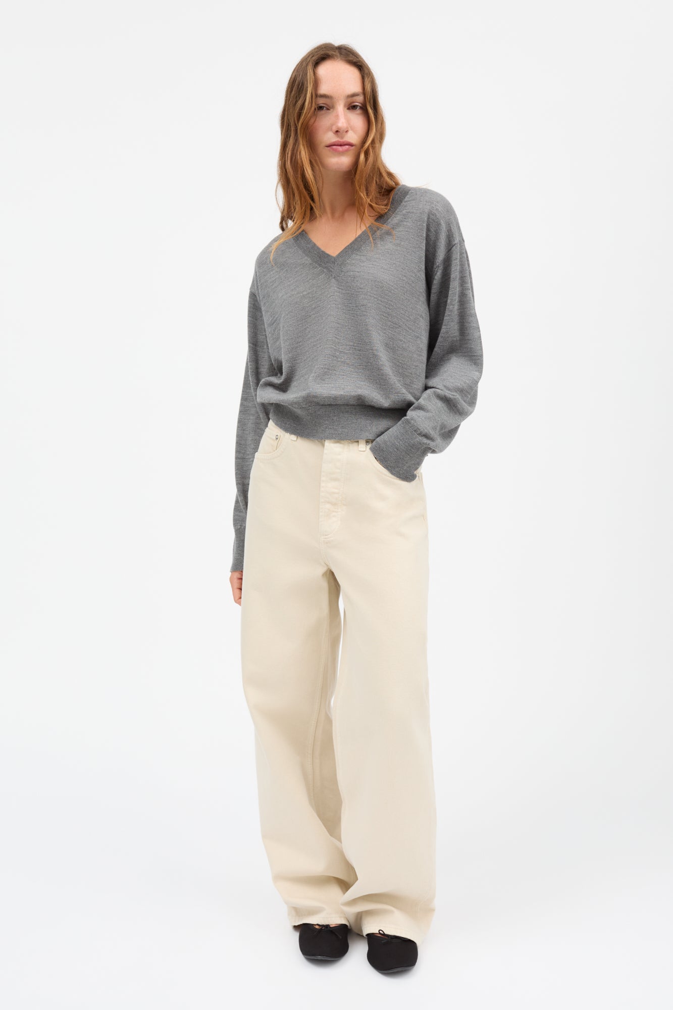 Skall Studio Amethyst V-neck jumper Jumper Grey melange